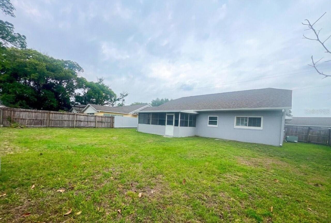 Listing Photo 19