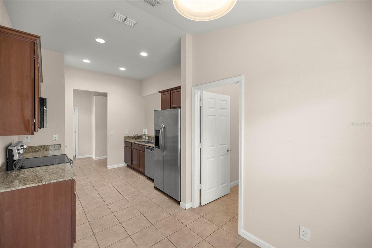 Listing Photo 7