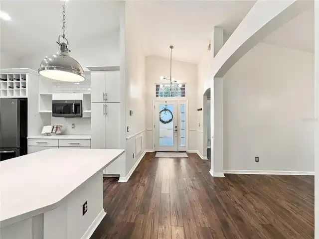 Listing Photo 19