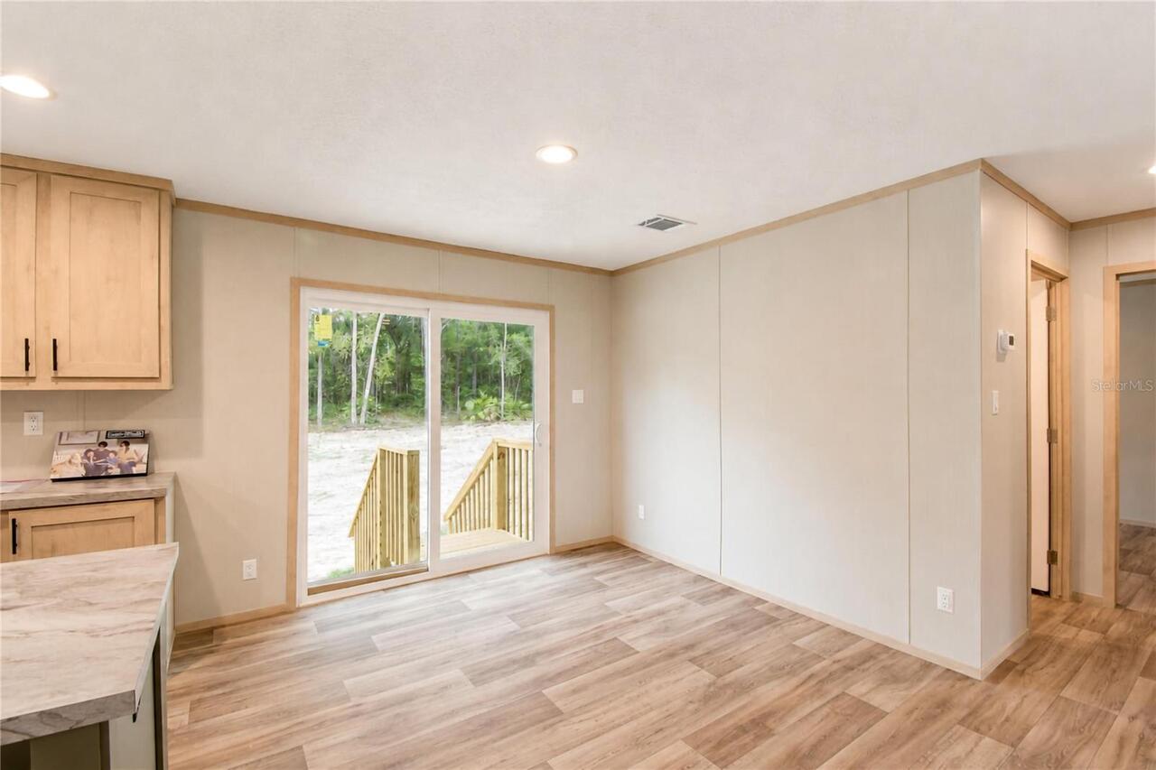 Listing Photo 13