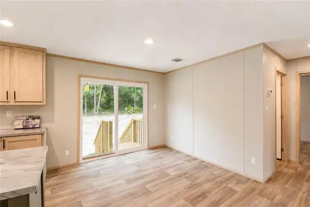 Listing Photo 13