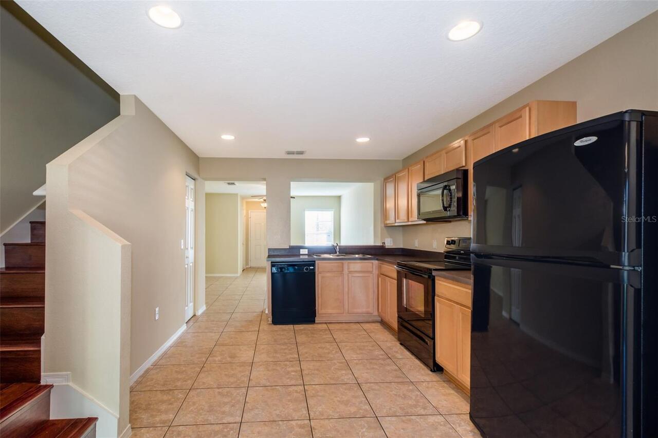 Listing Photo 10