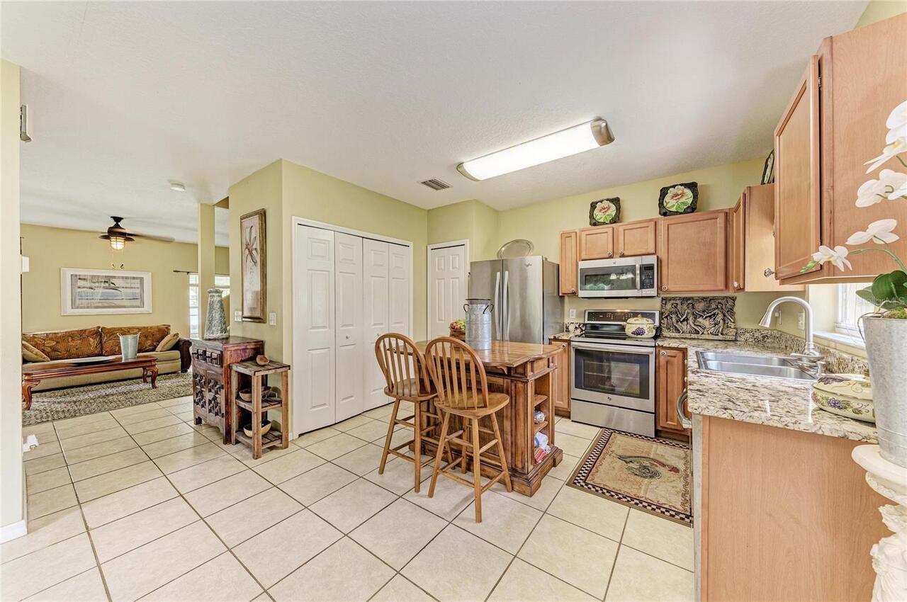 Listing Photo 7