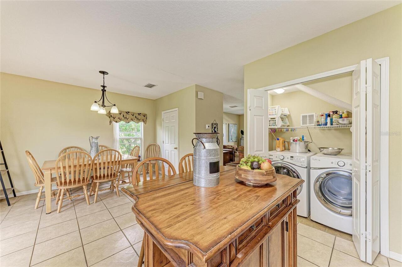 Listing Photo 10