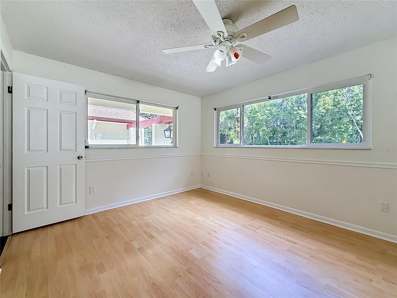 Listing Photo 37