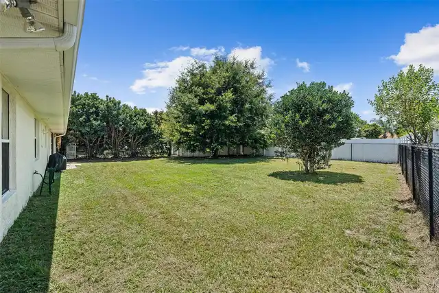 Listing Photo 19