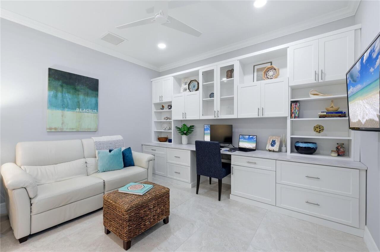 Listing Photo 10