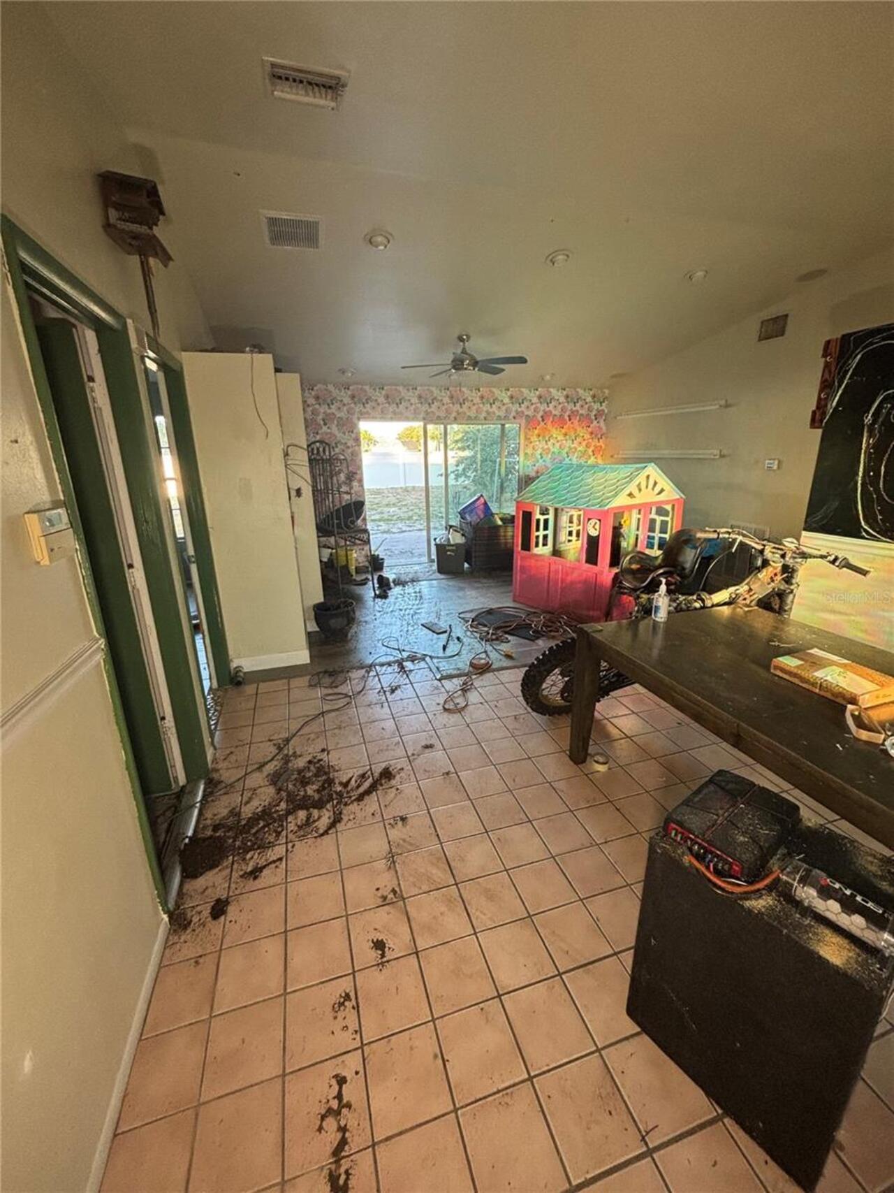 Listing Photo 6