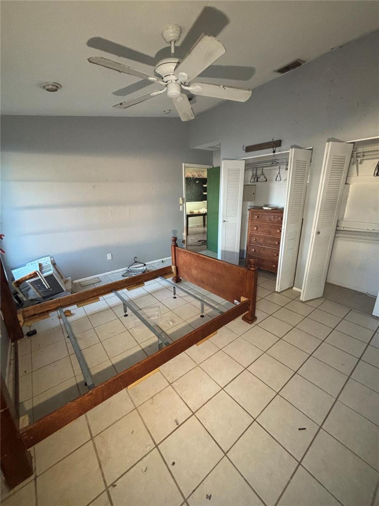 Listing Photo 9
