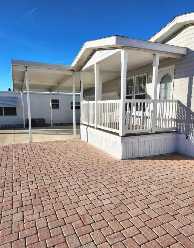 Listing Photo 7