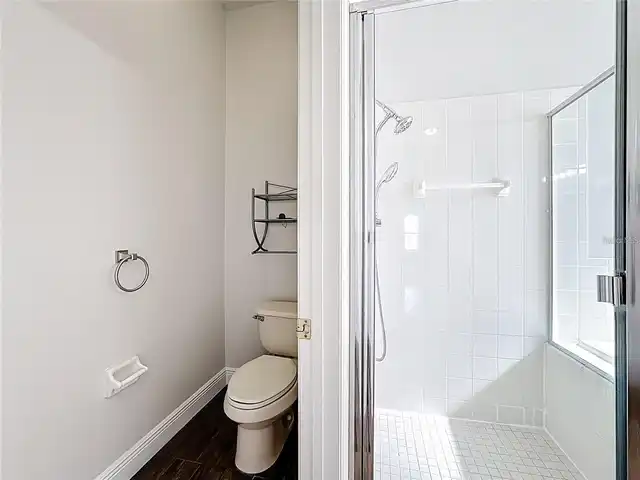 Listing Photo 23