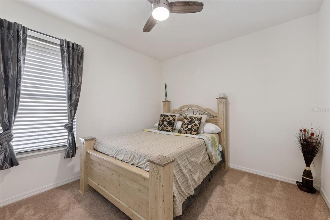 Listing Photo 14