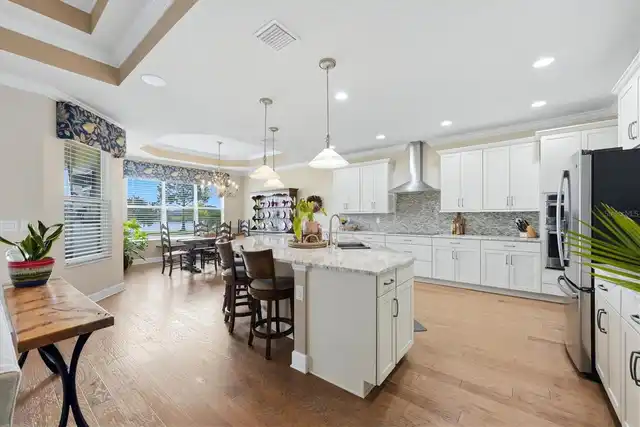 Listing Photo 19