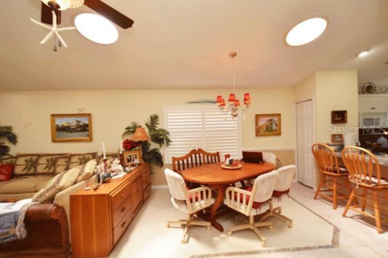 Listing Photo 12