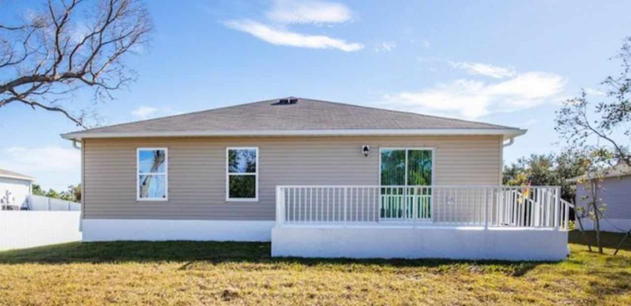 Listing Photo 9