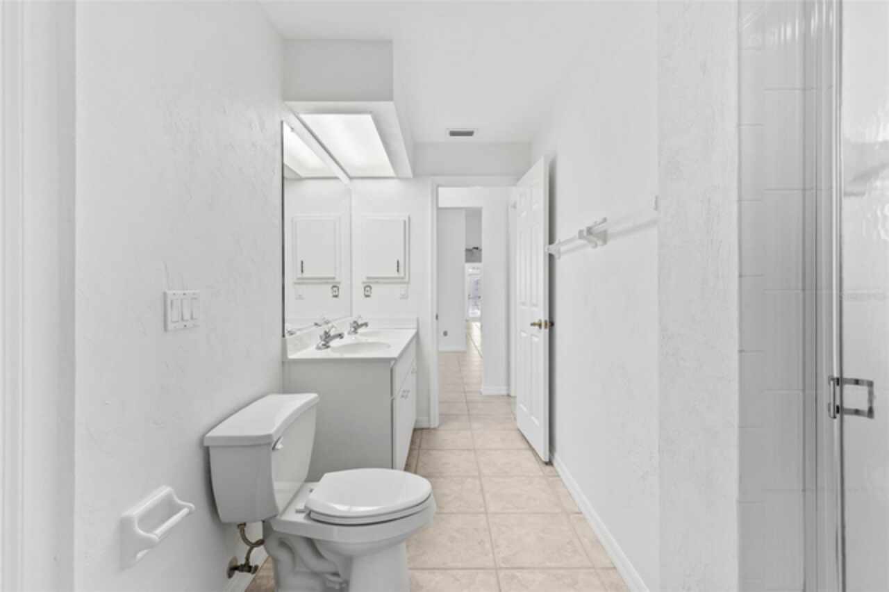 Listing Photo 28