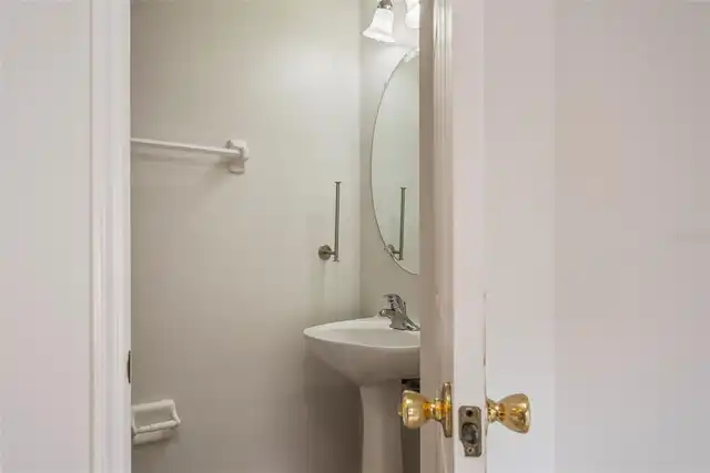 Listing Photo 18