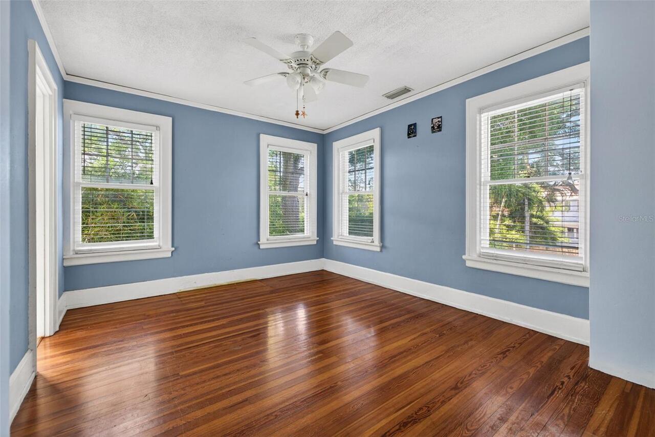 Listing Photo 19