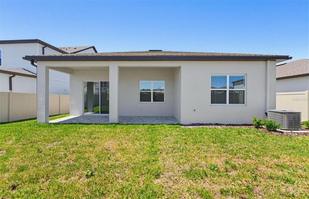 Listing Photo 16