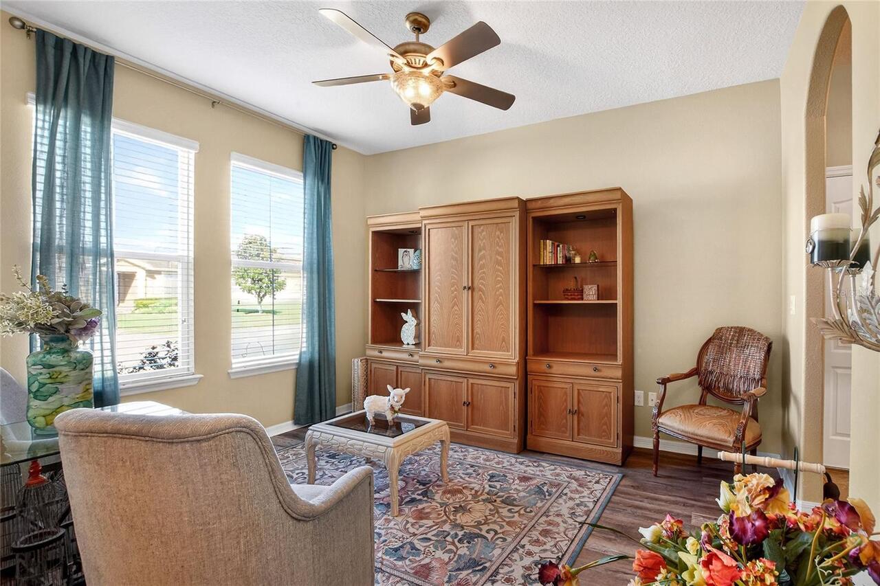 Listing Photo 11