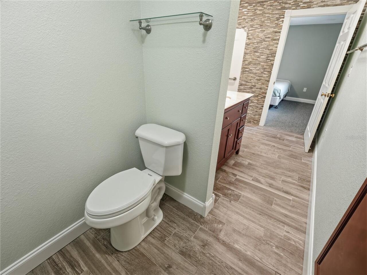 Listing Photo 13