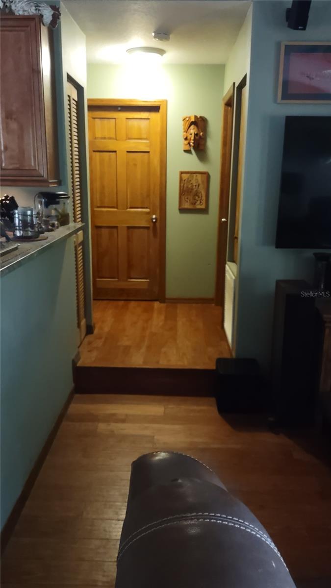Listing Photo 10