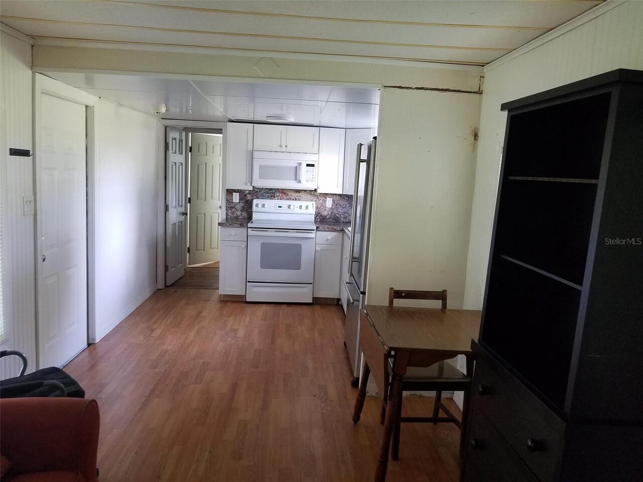 Listing Photo 5