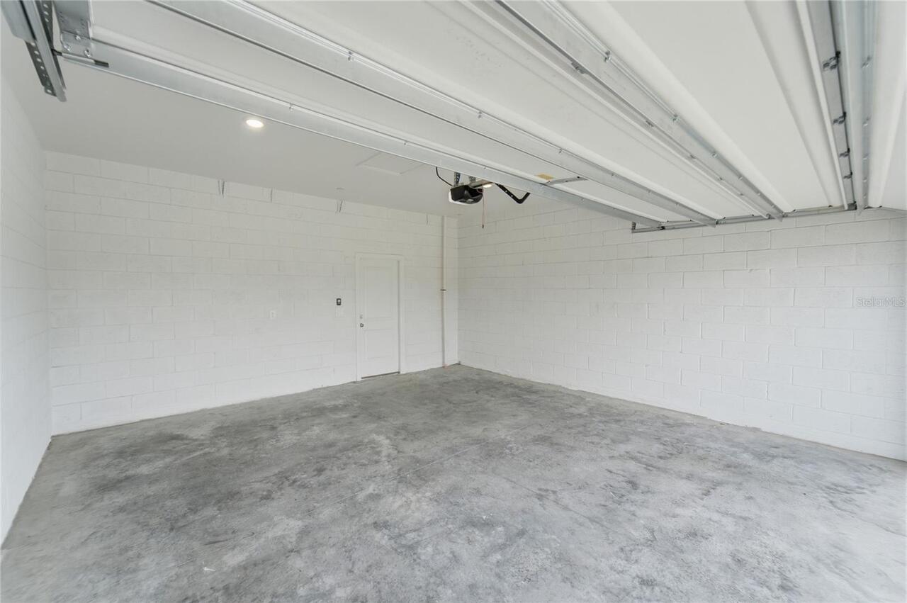 Listing Photo 38