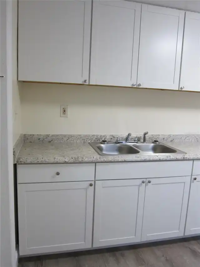 Listing Photo 19