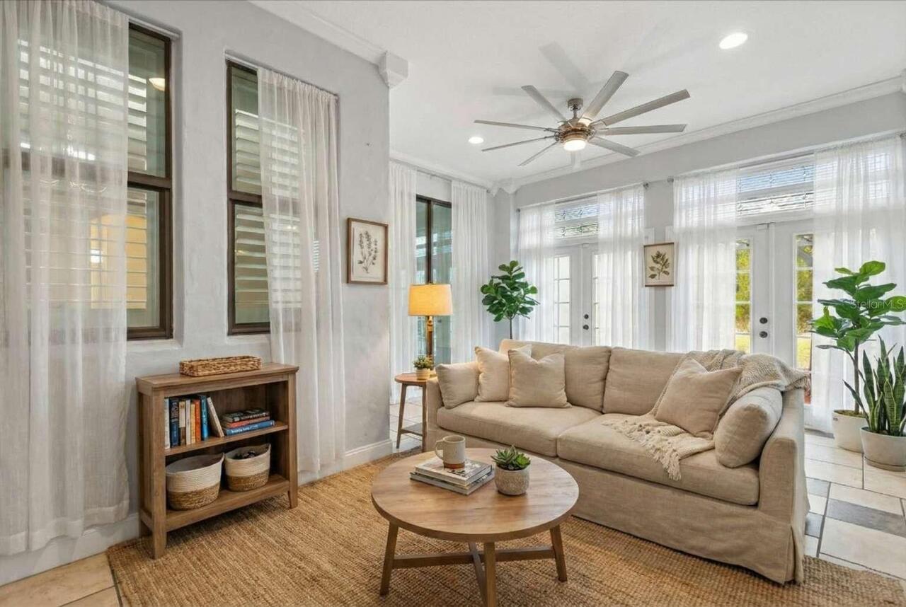 Listing Photo 11