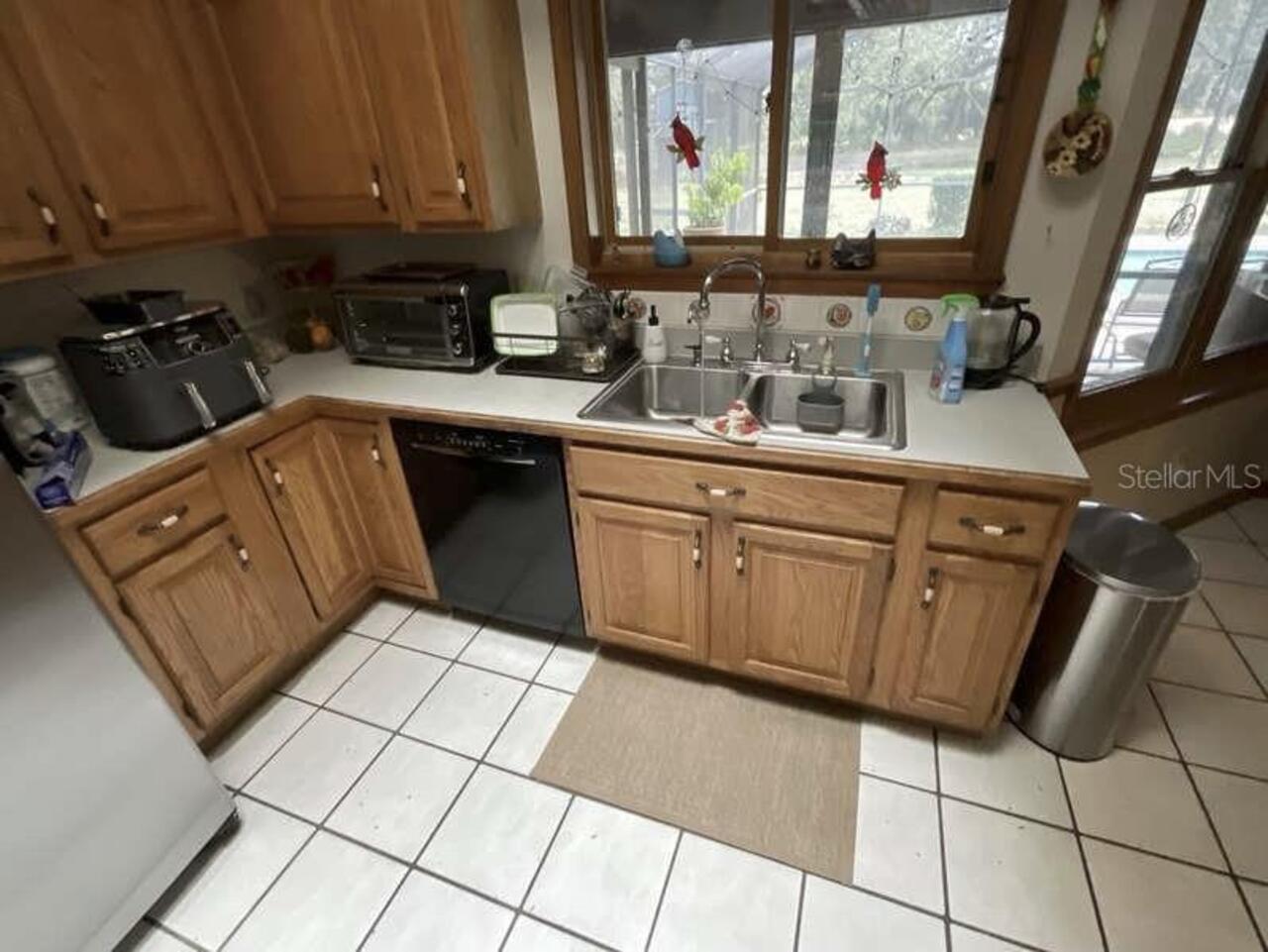 Listing Photo 11