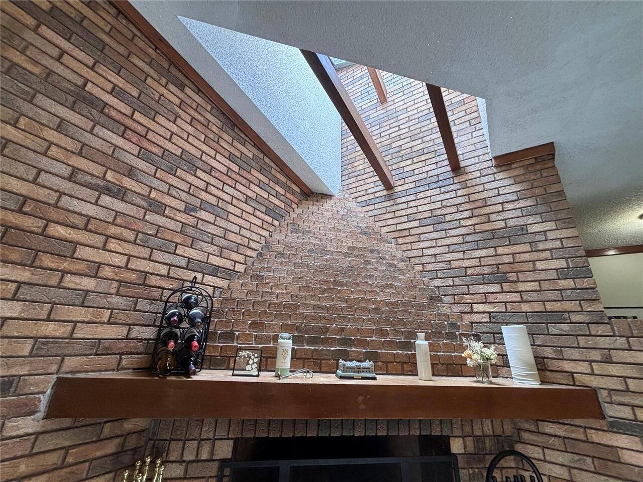 Listing Photo 14