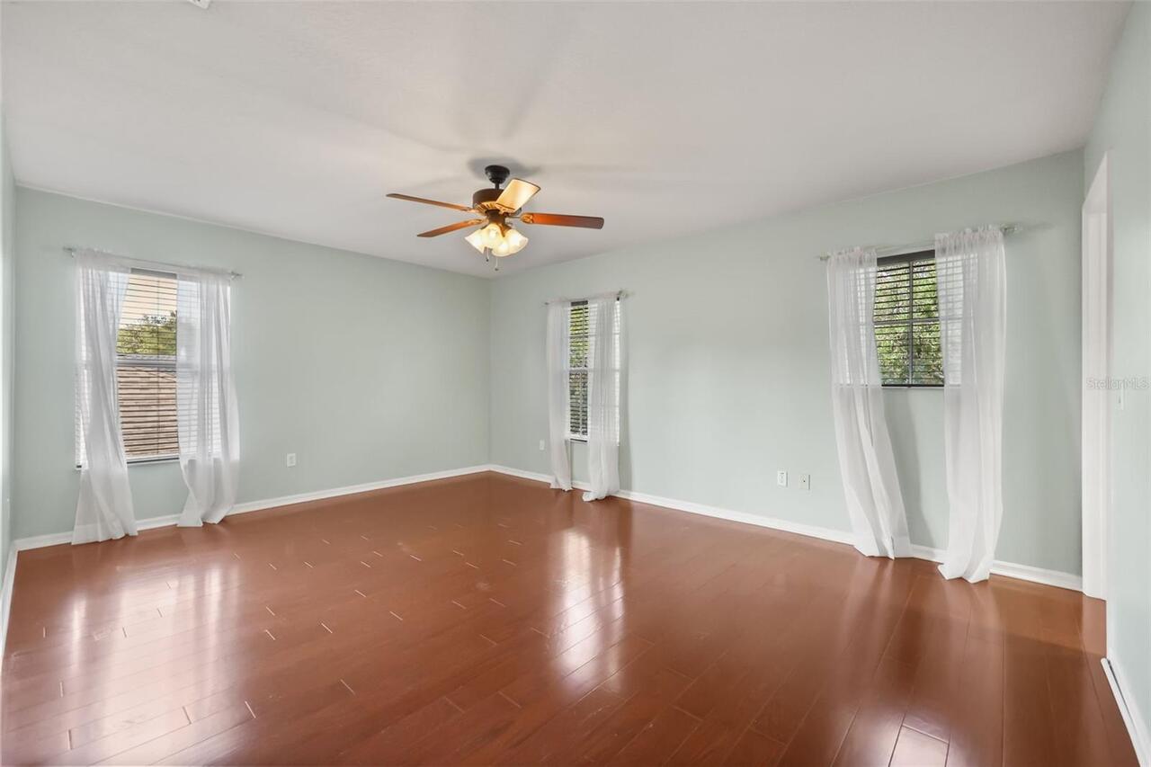 Listing Photo 32