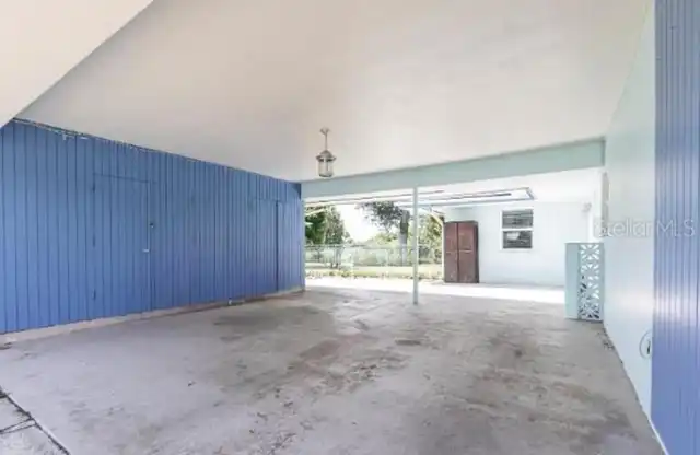 Listing Photo 14
