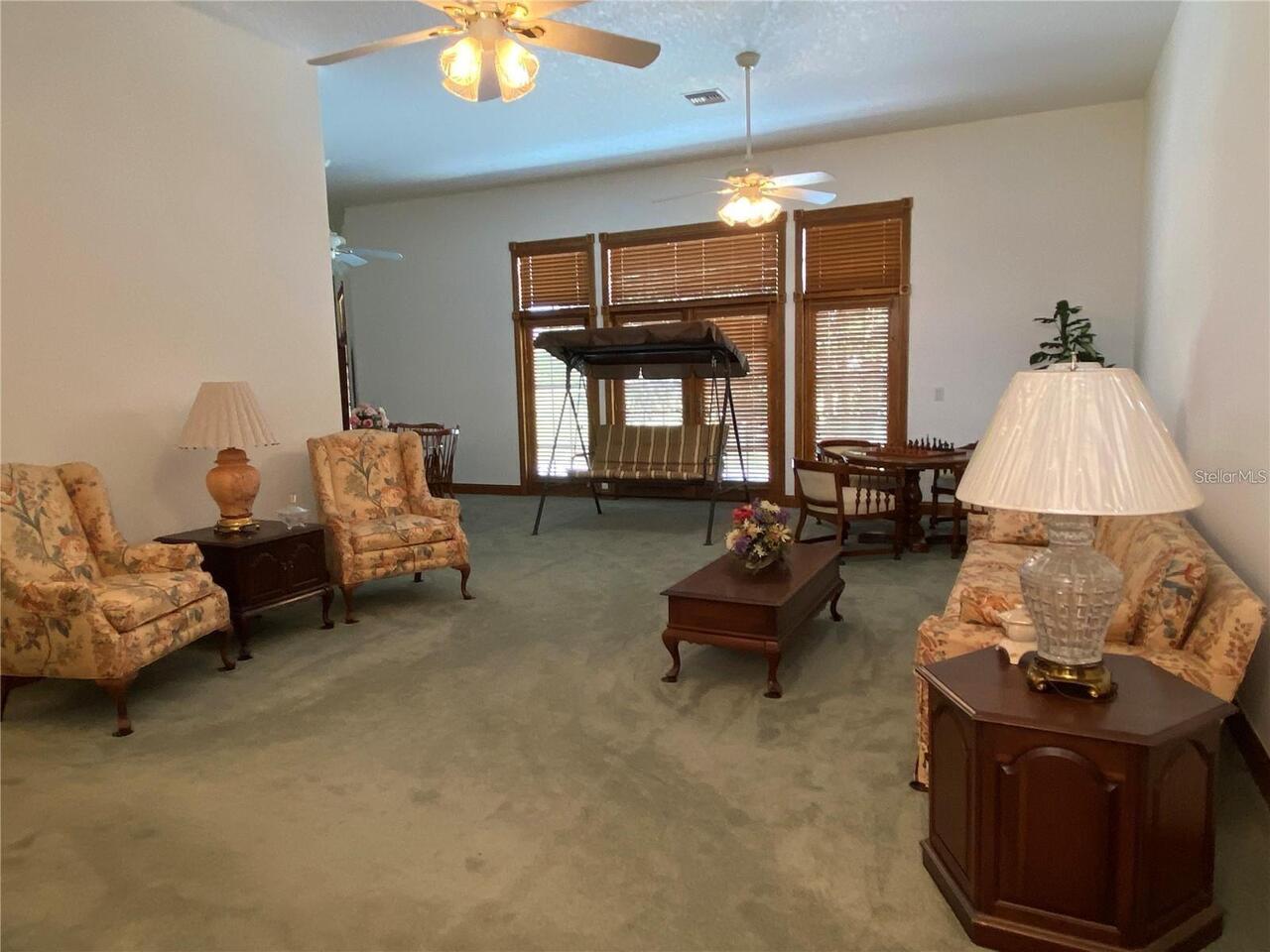 Listing Photo 10