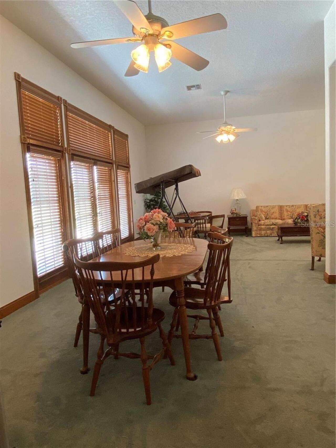 Listing Photo 12