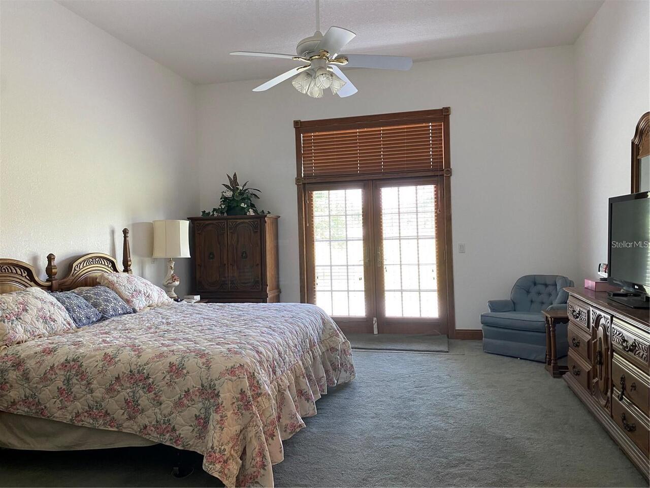 Listing Photo 14
