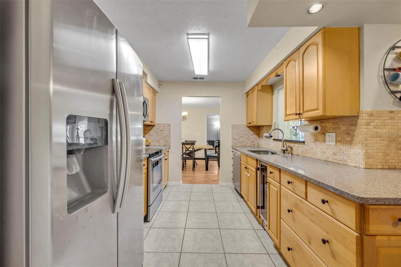 Listing Photo 17