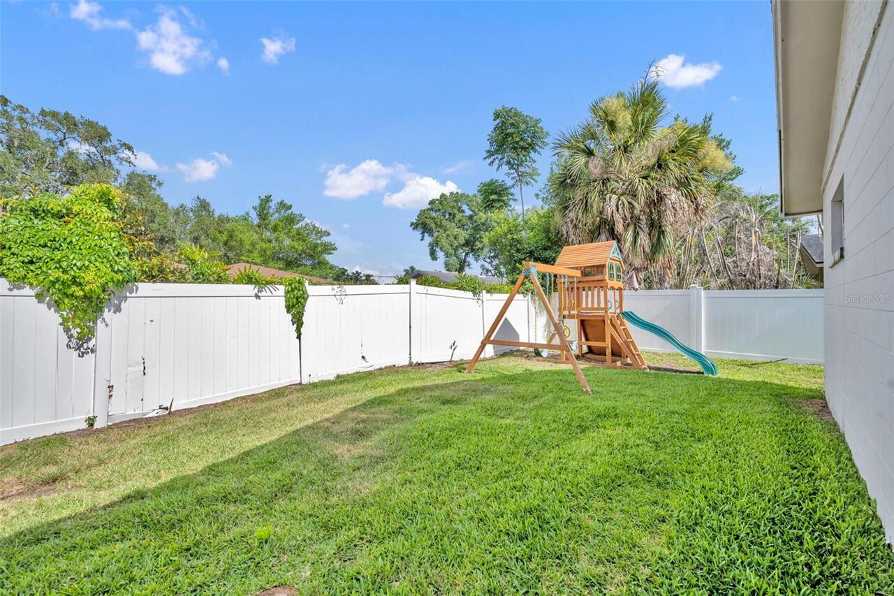 Listing Photo 37
