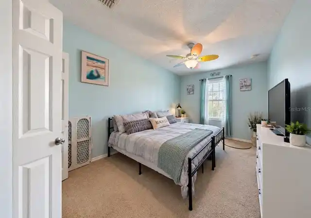 Listing Photo 14