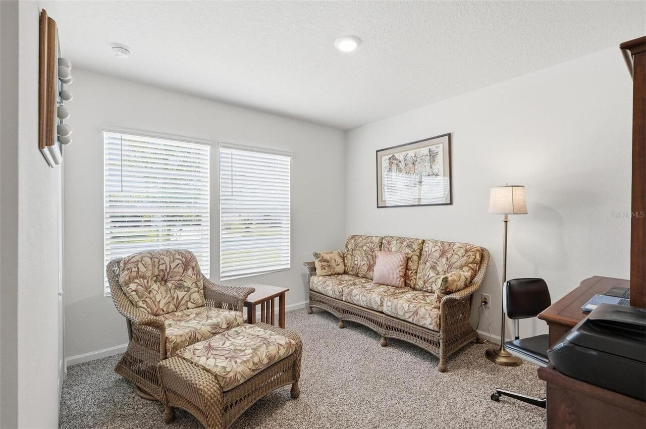 Listing Photo 8