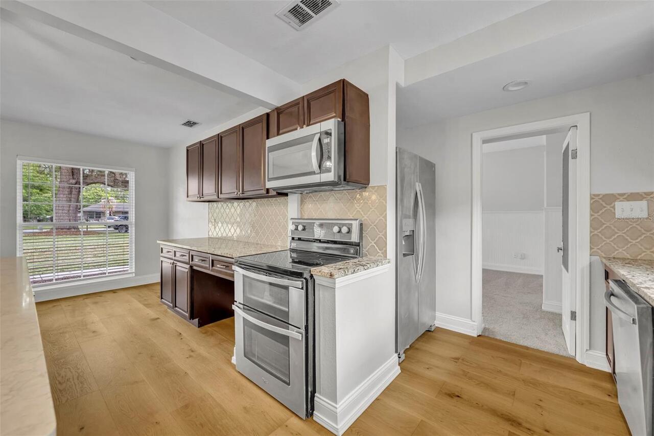 Listing Photo 15