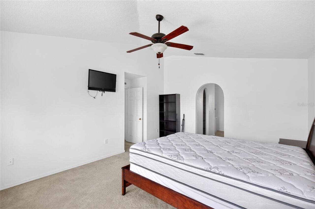 Listing Photo 32