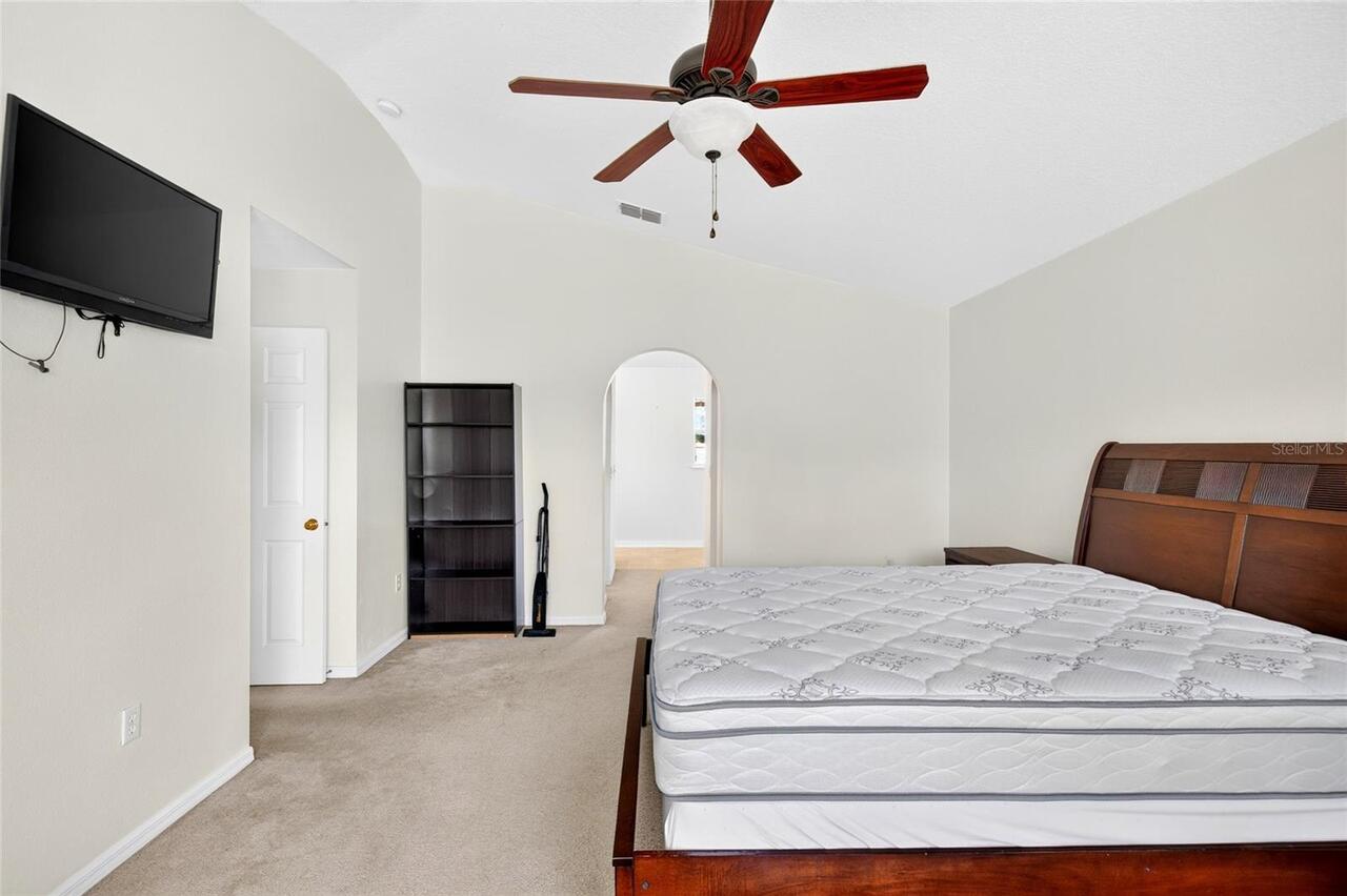 Listing Photo 33