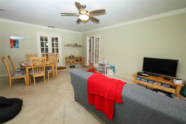 Listing Photo 19
