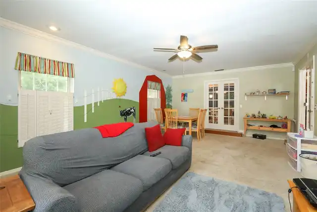 Listing Photo 20