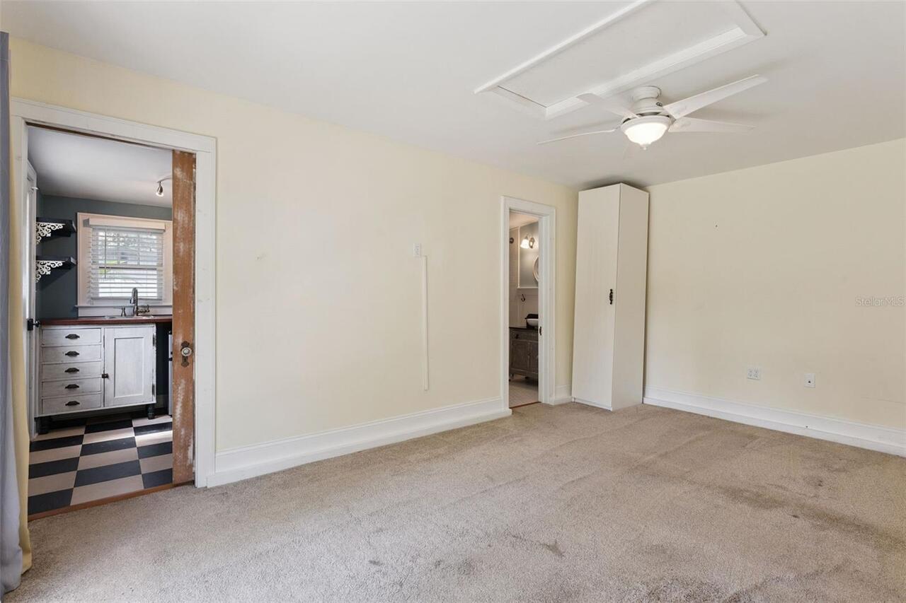 Listing Photo 42