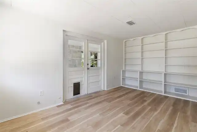 Listing Photo 31
