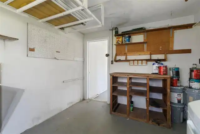Listing Photo 36