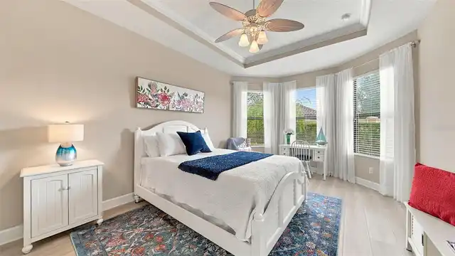 Listing Photo 14